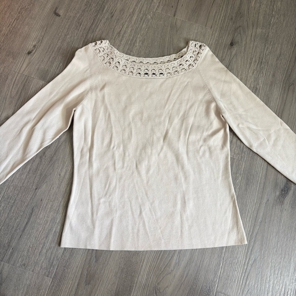 Vtg Linda Matthew’s Boho Ivory Crochet Embroidered Top Sz M Lace Cottage Core - Picture 1 of 8